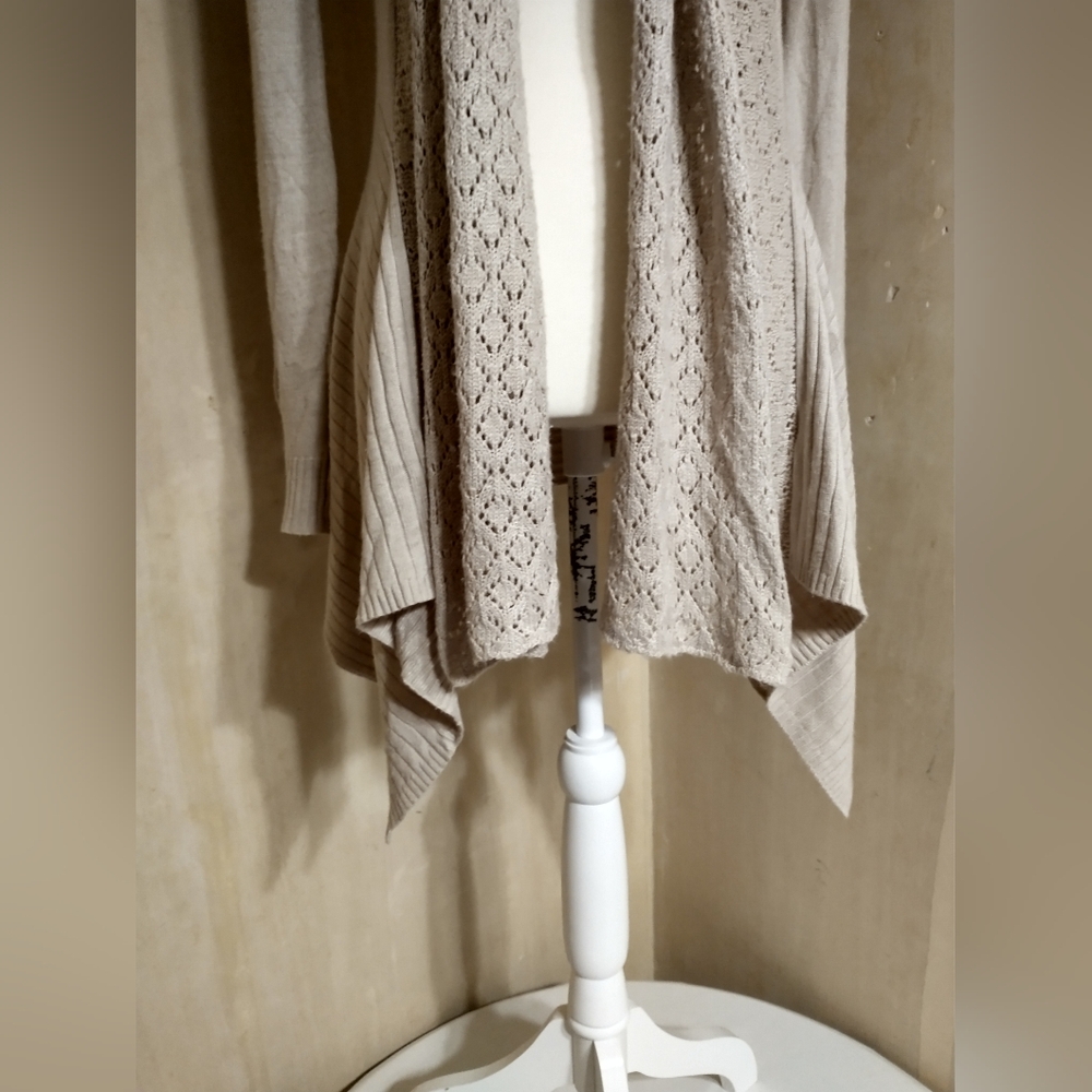 Beige Open-Front Sweater - Picture 4 of 12